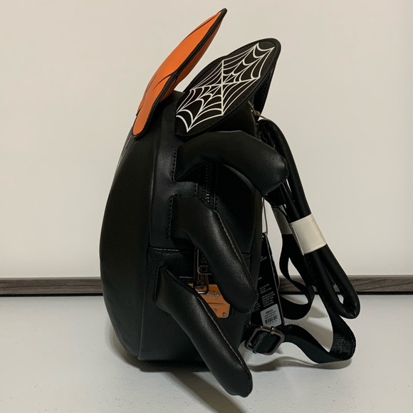 Loungefly Disney Minnie Mouse Spider Mini Backpack and Accordion Wallet - Picture 4 of 16